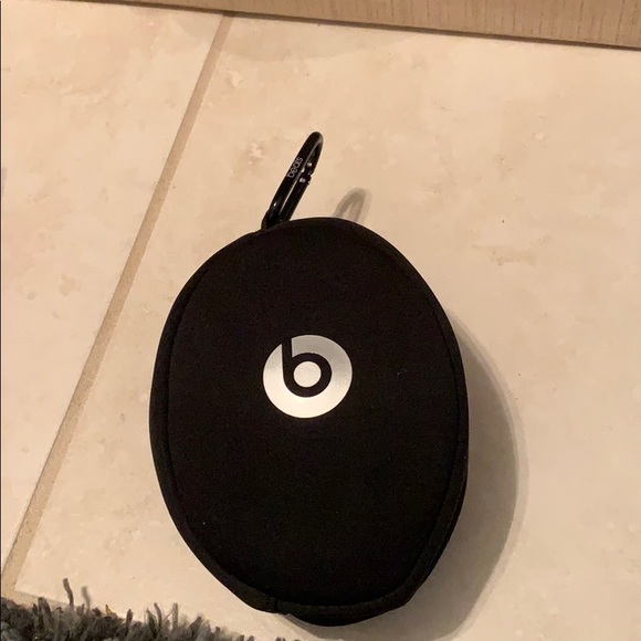 Beats solo 2 wired headphones - Picture 3 of 4